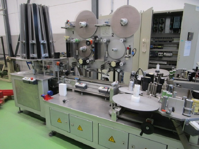 BECHER ETIKETTIERANLAGE SCHLEUTER GU 4S 6 - 포장기 : 사진 4 BECHER ETIKETTIERANLAGE SCHLEUTER GU 4S 6 - 포장기 : 사진 4
