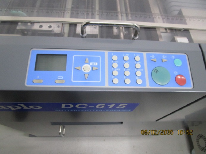 FINISHER FÜR DIGITALEN FARBDRUCK DUPLO DC-615 PRO (schlitzen / schneiden / falzen) - 인쇄 기계 : 사진 3 FINISHER FÜR DIGITALEN FARBDRUCK DUPLO DC-615 PRO (schlitzen / schneiden / falzen) - 인쇄 기계 : 사진 3