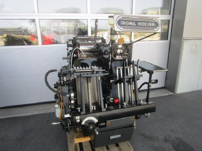 HEIDELBERG TIEGEL A4 MIT HEISSFOLIENPRÄGEEINRICHTUNG - 오프셋 인쇄기 : 사진 2 HEIDELBERG TIEGEL A4 MIT HEISSFOLIENPRÄGEEINRICHTUNG - 오프셋 인쇄기 : 사진 2