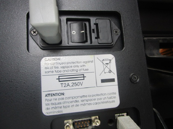 SCHNEIDEPLOTTER SUMMA S140 MIT UV-TROCKNER FCD-01 - 종이 절단기 : 사진 4 SCHNEIDEPLOTTER SUMMA S140 MIT UV-TROCKNER FCD-01 - 종이 절단기 : 사진 4