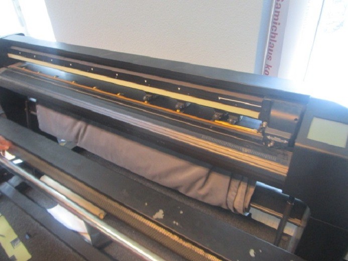 SCHNEIDEPLOTTER SUMMA S140 MIT UV-TROCKNER FCD-01 - 종이 절단기 : 사진 5 SCHNEIDEPLOTTER SUMMA S140 MIT UV-TROCKNER FCD-01 - 종이 절단기 : 사진 5