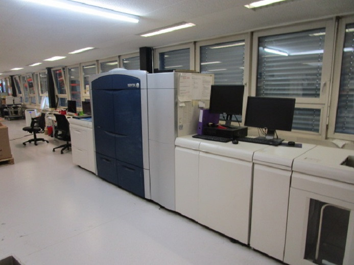 XEROX COLORPRESS 1000 / Colour 1000 mit Freeflow Printserver und Clear Toner - 디지털 인쇄기 : 사진 3 XEROX COLORPRESS 1000 / Colour 1000 mit Freeflow Printserver und Clear Toner - 디지털 인쇄기 : 사진 3