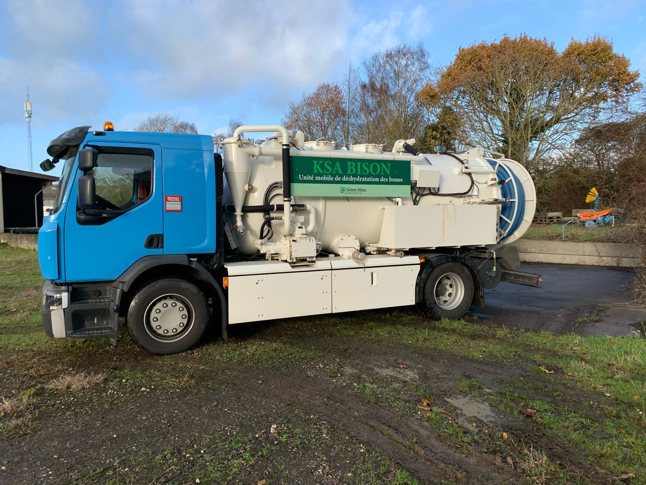 Renault VacuDrain 1703 - 진공 흡입 트럭 : 사진 3 Renault VacuDrain 1703 - 진공 흡입 트럭 : 사진 3
