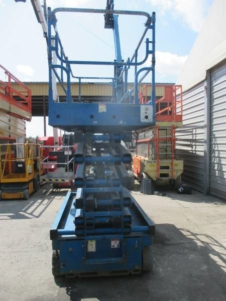 리스 Haulotte Compact 14 Haulotte Compact 14 : 사진 7 리스 Haulotte Compact 14 Haulotte Compact 14 : 사진 7