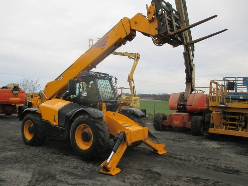 JCB 540-140 - 텔레스코픽 핸들러 : 사진 1 JCB 540-140 - 텔레스코픽 핸들러 : 사진 1