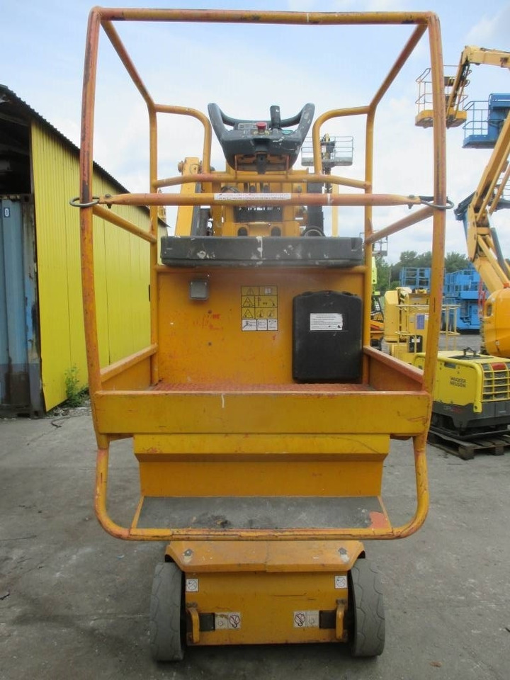 JLG Toucan 8 E - 수직 마스트 리프트 : 사진 3 JLG Toucan 8 E - 수직 마스트 리프트 : 사진 3