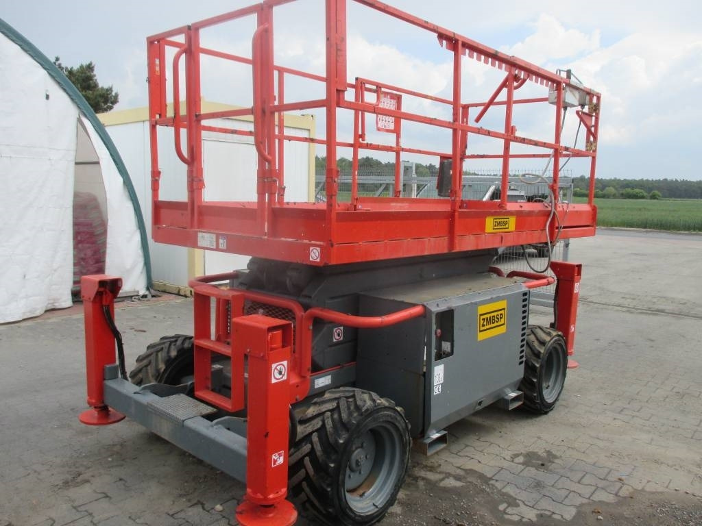 SkyJack SJ 6832 RT - 시저 리프트 : 사진 3 SkyJack SJ 6832 RT - 시저 리프트 : 사진 3