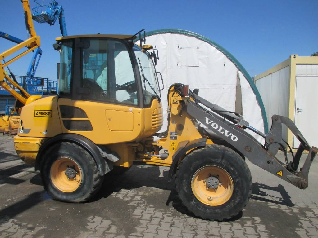 Volvo L 25 F - 휠 로더 : 사진 1 Volvo L 25 F - 휠 로더 : 사진 1