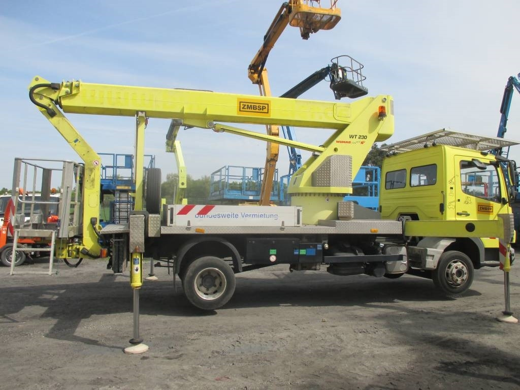 Wumag WT 230 - 트럭 탑재 고가작업 플랫폼 : 사진 2 Wumag WT 230 - 트럭 탑재 고가작업 플랫폼 : 사진 2