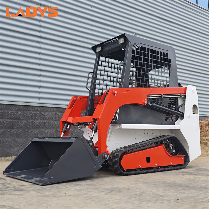 LADYS LA670 Mini Small Skid Steer Loader Compact Track Diesel Mini Skid Steer Loader For Sale With Small Mini Skid Steer Attachments 4 In 1 Bucket - 스키드 스티어 로더 : 사진 1 LADYS LA670 Mini Small Skid Steer Loader Compact Track Diesel Mini Skid Steer Loader For Sale With Small Mini Skid Steer Attachments 4 In 1 Bucket - 스키드 스티어 로더 : 사진 1