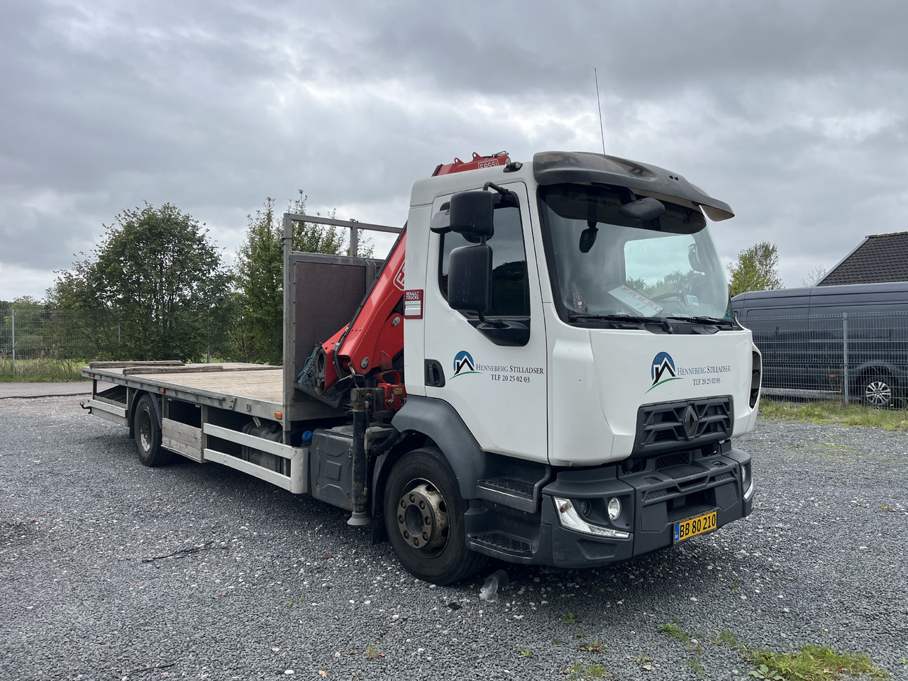 RENAULT D 16 - 크레인 트럭 : 사진 2 RENAULT D 16 - 크레인 트럭 : 사진 2