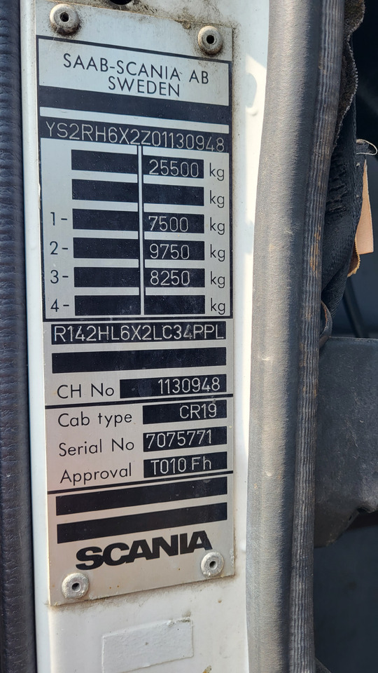 트랙터 유닛 SCANIA R 142 H 6X2 SU KRANU : 사진 23 트랙터 유닛 SCANIA R 142 H 6X2 SU KRANU : 사진 23