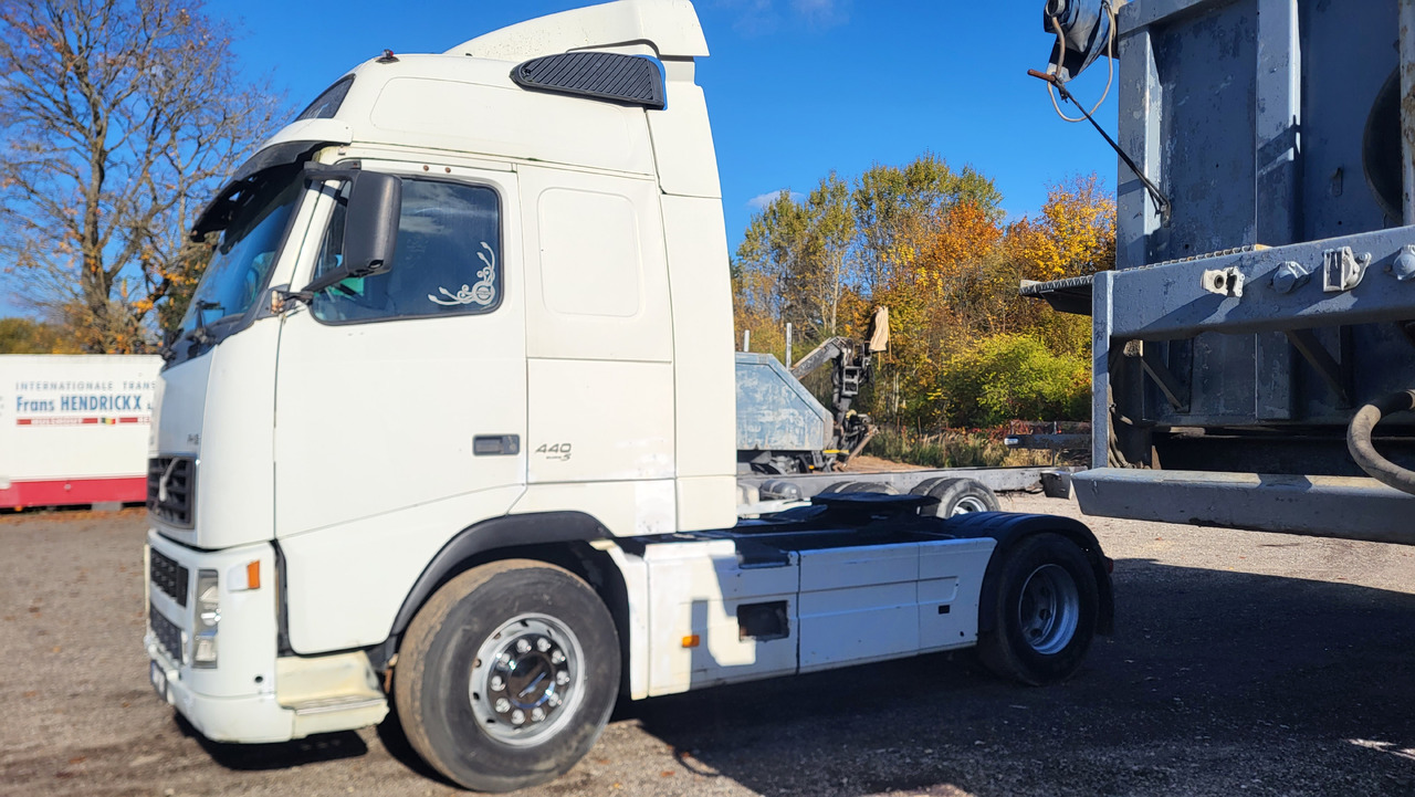 VOLVO FH 12 460 - 트랙터 유닛 : 사진 4 VOLVO FH 12 460 - 트랙터 유닛 : 사진 4