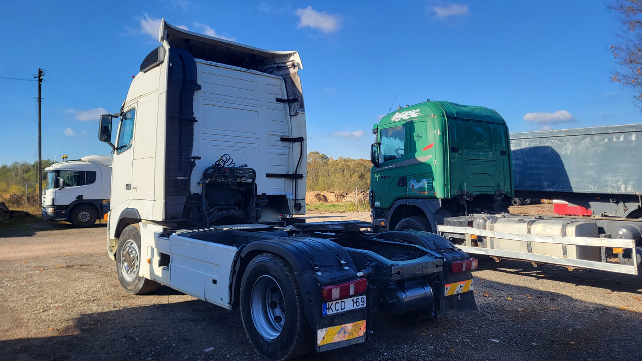 VOLVO FH 12 460 - 트랙터 유닛 : 사진 5 VOLVO FH 12 460 - 트랙터 유닛 : 사진 5