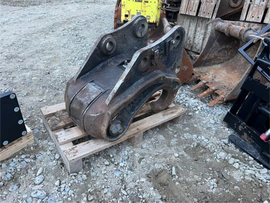 Attache rapide hydraulique Morin M6 - 퀵 커플러 : 사진 4 Attache rapide hydraulique Morin M6 - 퀵 커플러 : 사진 4