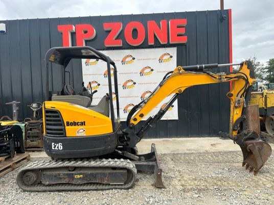Bobcat E26 à 18 500 € HT - 미니 굴삭기 : 사진 1 Bobcat E26 à 18 500 € HT - 미니 굴삭기 : 사진 1