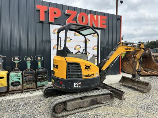 Bobcat E26 à 18900 € HT - 미니 굴삭기 : 사진 3 Bobcat E26 à 18900 € HT - 미니 굴삭기 : 사진 3