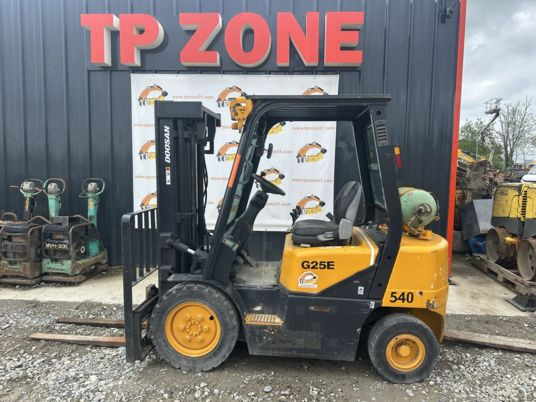 LPG 지게차 Doosan G25E à 10500 € HT : 사진 7