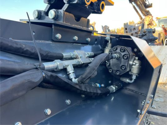 플레일 모어/ 멀처 Épareuse pour pelle de 4T à 10T : 사진 9