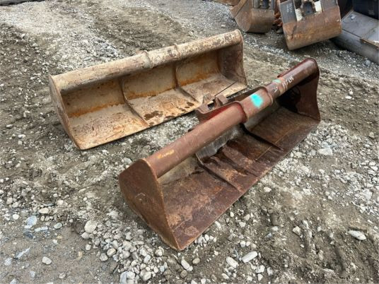 Godet de curage - Arden QA10 - QA11 - 굴삭기 버킷 : 사진 2 Godet de curage - Arden QA10 - QA11 - 굴삭기 버킷 : 사진 2