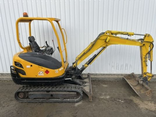 Kubota Kx61-3 Canopy - 미니 굴삭기 : 사진 1 Kubota Kx61-3 Canopy - 미니 굴삭기 : 사진 1