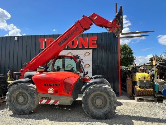 Manitou Mt932 à 39900 € HT - 텔레스코픽 핸들러 : 사진 1 Manitou Mt932 à 39900 € HT - 텔레스코픽 핸들러 : 사진 1