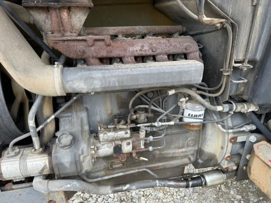 Renault TRACTEUR 75-32 à 9900 € HT - 장궤형 트랙터 : 사진 4 Renault TRACTEUR 75-32 à 9900 € HT - 장궤형 트랙터 : 사진 4