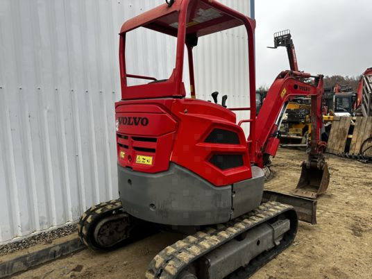 Volvo ECR25D Canopy - 미니 굴삭기 : 사진 1 Volvo ECR25D Canopy - 미니 굴삭기 : 사진 1