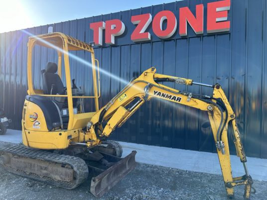 Yanmar VIO20-4 Canopy - 미니 굴삭기 : 사진 1 Yanmar VIO20-4 Canopy - 미니 굴삭기 : 사진 1