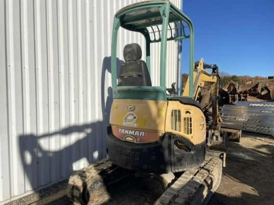 Yanmar VIO25-4 Canopy - 미니 굴삭기 : 사진 3 Yanmar VIO25-4 Canopy - 미니 굴삭기 : 사진 3