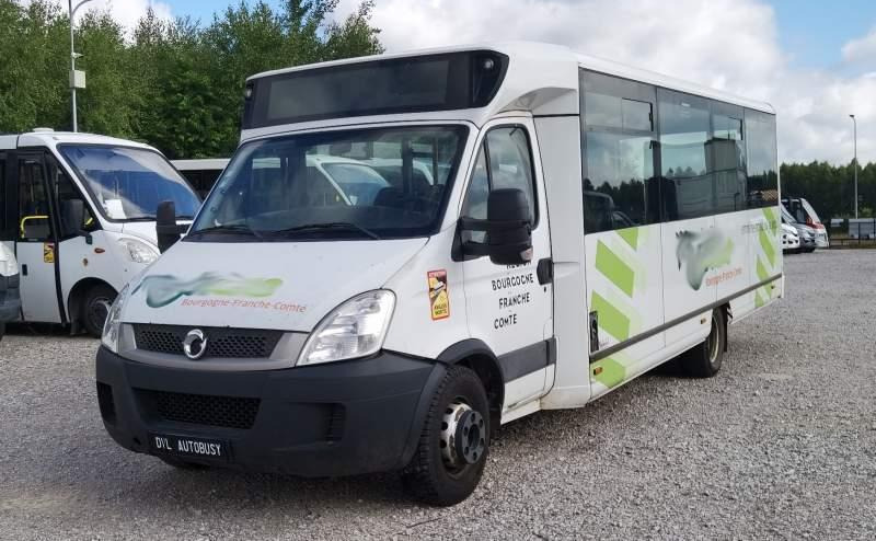 Iveco Aptineo Daily 34 miejsca NOWY SILNIK - 교외 버스 : 사진 4 Iveco Aptineo Daily 34 miejsca NOWY SILNIK - 교외 버스 : 사진 4