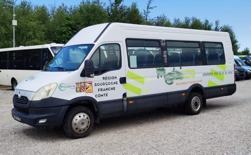 Iveco Daily 23 miejsca, KLIMA, WEBASTO - 교외 버스 : 사진 3 Iveco Daily 23 miejsca, KLIMA, WEBASTO - 교외 버스 : 사진 3
