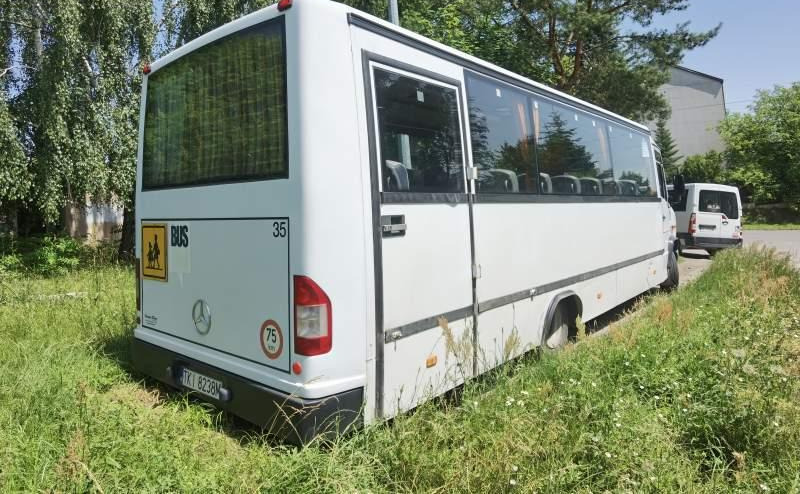 Mercedes-Benz Vario 813D 37+12 - 교외 버스 : 사진 4 Mercedes-Benz Vario 813D 37+12 - 교외 버스 : 사진 4