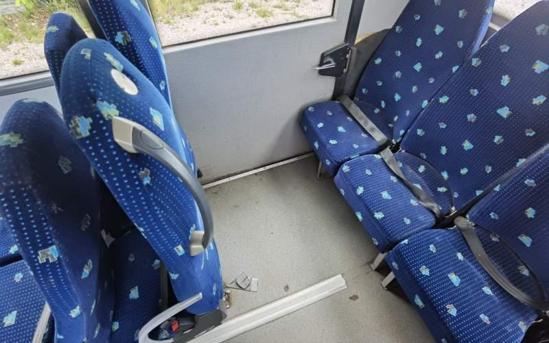 교외 버스 Mercedes-Benz Vario 813D 39 miejsc *webasto*3x szyberdach*1696 : 사진 17 교외 버스 Mercedes-Benz Vario 813D 39 miejsc *webasto*3x szyberdach*1696 : 사진 17