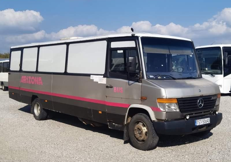 Mercedes-Benz Vario 814D 37+5 - 교외 버스 : 사진 1 Mercedes-Benz Vario 814D 37+5 - 교외 버스 : 사진 1