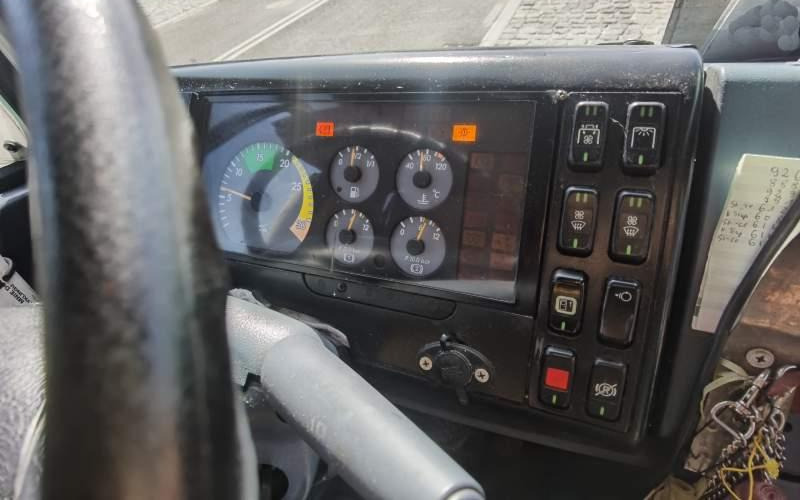 Mercedes-Benz Vario 814D 38+12 - 교외 버스 : 사진 5 Mercedes-Benz Vario 814D 38+12 - 교외 버스 : 사진 5