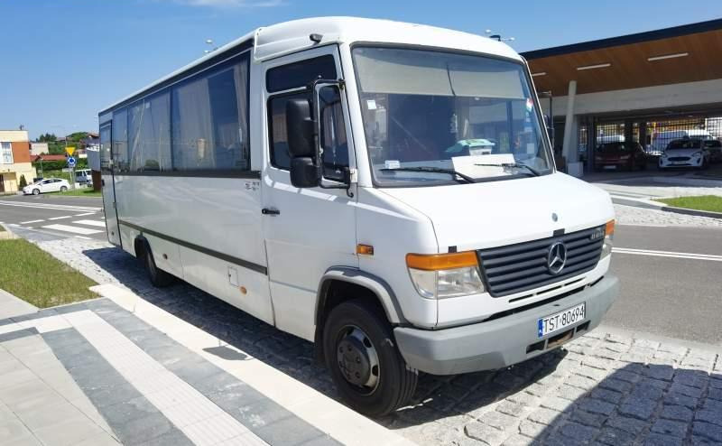 Mercedes-Benz Vario 814D 38+15 - 교외 버스 : 사진 2 Mercedes-Benz Vario 814D 38+15 - 교외 버스 : 사진 2