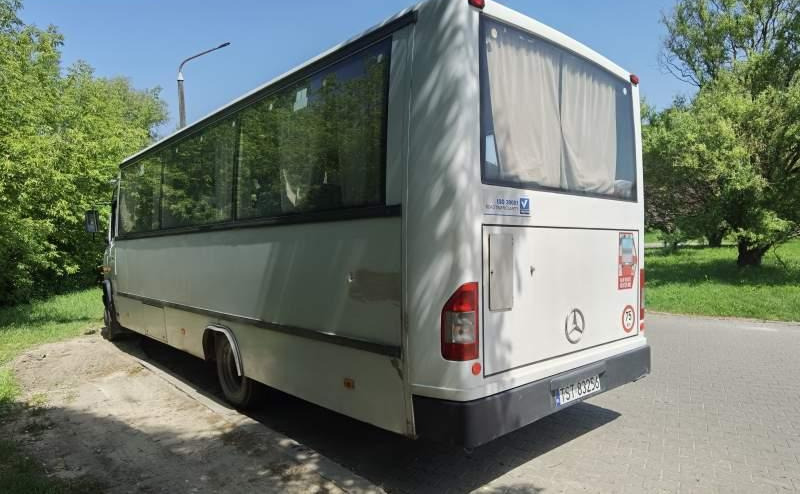 Mercedes-Benz Vario 814D 38 - 교외 버스 : 사진 4 Mercedes-Benz Vario 814D 38 - 교외 버스 : 사진 4