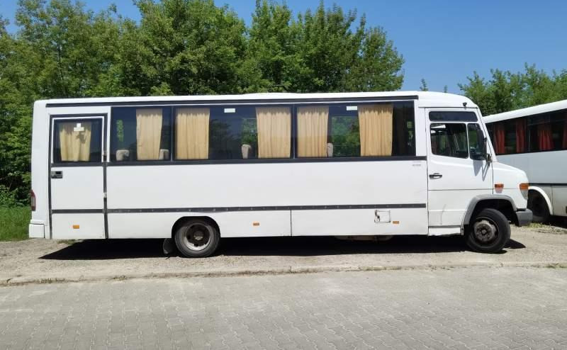 Mercedes-Benz Vario 814D 38 - 교외 버스 : 사진 3 Mercedes-Benz Vario 814D 38 - 교외 버스 : 사진 3