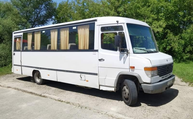 Mercedes-Benz Vario 814D 38 - 교외 버스 : 사진 1 Mercedes-Benz Vario 814D 38 - 교외 버스 : 사진 1