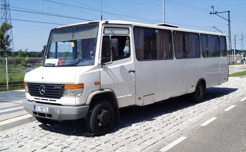 Mercedes-Benz Vario 814D 39+12 - 교외 버스 : 사진 1 Mercedes-Benz Vario 814D 39+12 - 교외 버스 : 사진 1