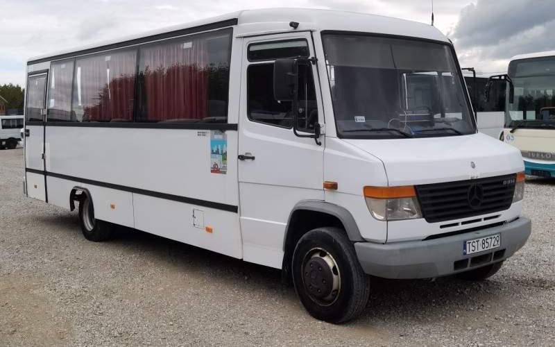 Mercedes-Benz Vario 814D 39+13 - 교외 버스 : 사진 1 Mercedes-Benz Vario 814D 39+13 - 교외 버스 : 사진 1