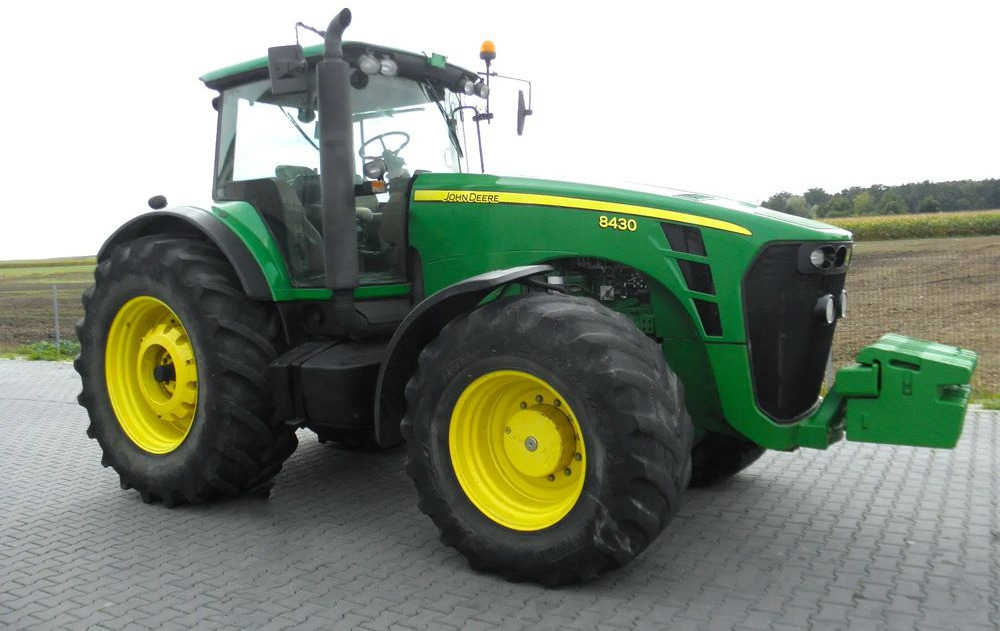 John Deere 8430 2008 Rok, Nie Malowany, Stan Bardzo Dobry - 장궤형 트랙터 : 사진 4 John Deere 8430 2008 Rok, Nie Malowany, Stan Bardzo Dobry - 장궤형 트랙터 : 사진 4
