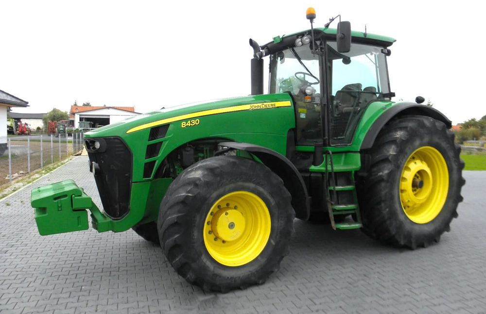 John Deere 8430 2008 Rok, Nie Malowany, Stan Bardzo Dobry - 장궤형 트랙터 : 사진 1 John Deere 8430 2008 Rok, Nie Malowany, Stan Bardzo Dobry - 장궤형 트랙터 : 사진 1