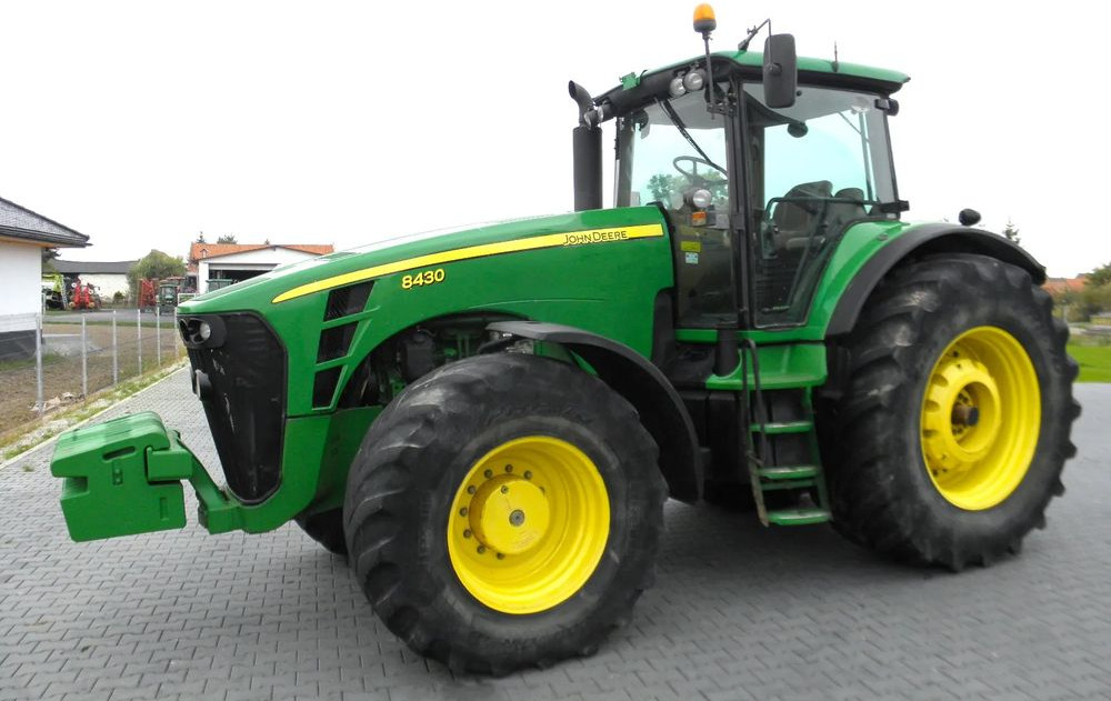 John Deere 8430 2008 Rok, Nie Malowany, Stan Bardzo Dobry - 장궤형 트랙터 : 사진 3 John Deere 8430 2008 Rok, Nie Malowany, Stan Bardzo Dobry - 장궤형 트랙터 : 사진 3