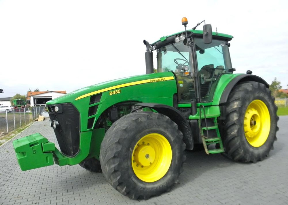 John Deere 8430 2008 Rok, Nie Malowany, Stan Bardzo Dobry - 장궤형 트랙터 : 사진 5 John Deere 8430 2008 Rok, Nie Malowany, Stan Bardzo Dobry - 장궤형 트랙터 : 사진 5