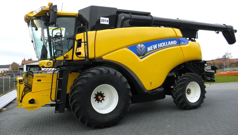 New Holland CR9080 2013 Rok , heder Varifeed 9,15m, Nowsza Wersja, Nie Malowany, Stan Idealny - 목초수확기 : 사진 1 New Holland CR9080 2013 Rok , heder Varifeed 9,15m, Nowsza Wersja, Nie Malowany, Stan Idealny - 목초수확기 : 사진 1
