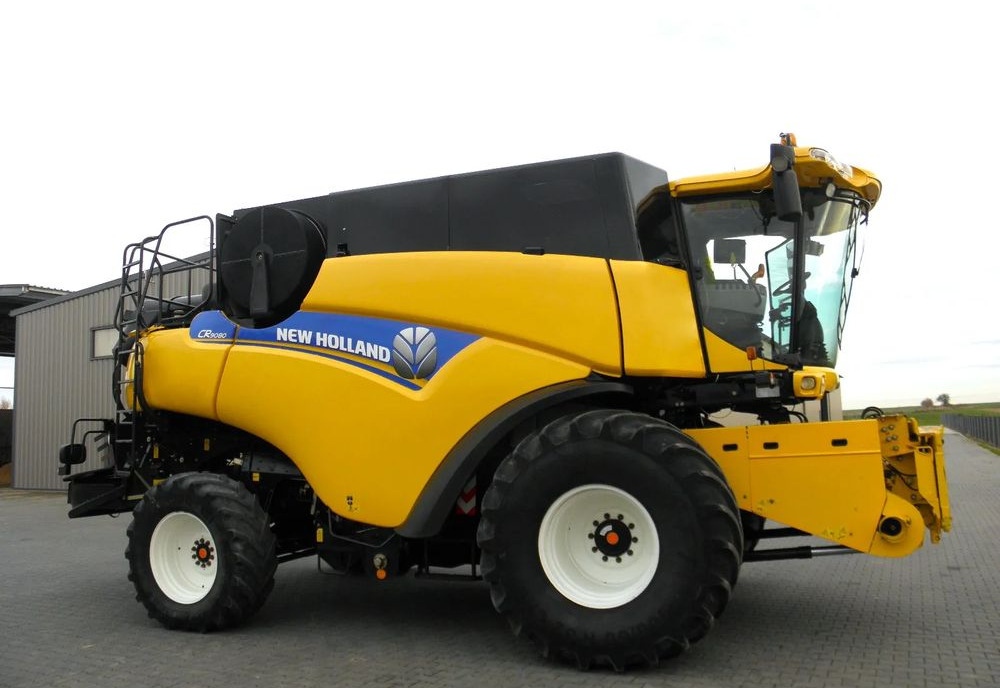 New Holland CR9080 2013 Rok , heder Varifeed 9,15m, Nowsza Wersja, Nie Malowany, Stan Idealny - 목초수확기 : 사진 2 New Holland CR9080 2013 Rok , heder Varifeed 9,15m, Nowsza Wersja, Nie Malowany, Stan Idealny - 목초수확기 : 사진 2