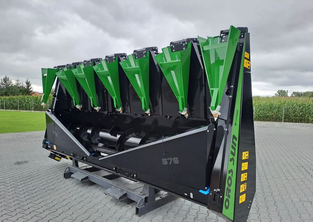 Oros Oros SUN 676 6 rzędowy, Nowe Przystawki do zbioru Słonecznika - 아마 수확기 : 사진 1 Oros Oros SUN 676 6 rzędowy, Nowe Przystawki do zbioru Słonecznika - 아마 수확기 : 사진 1