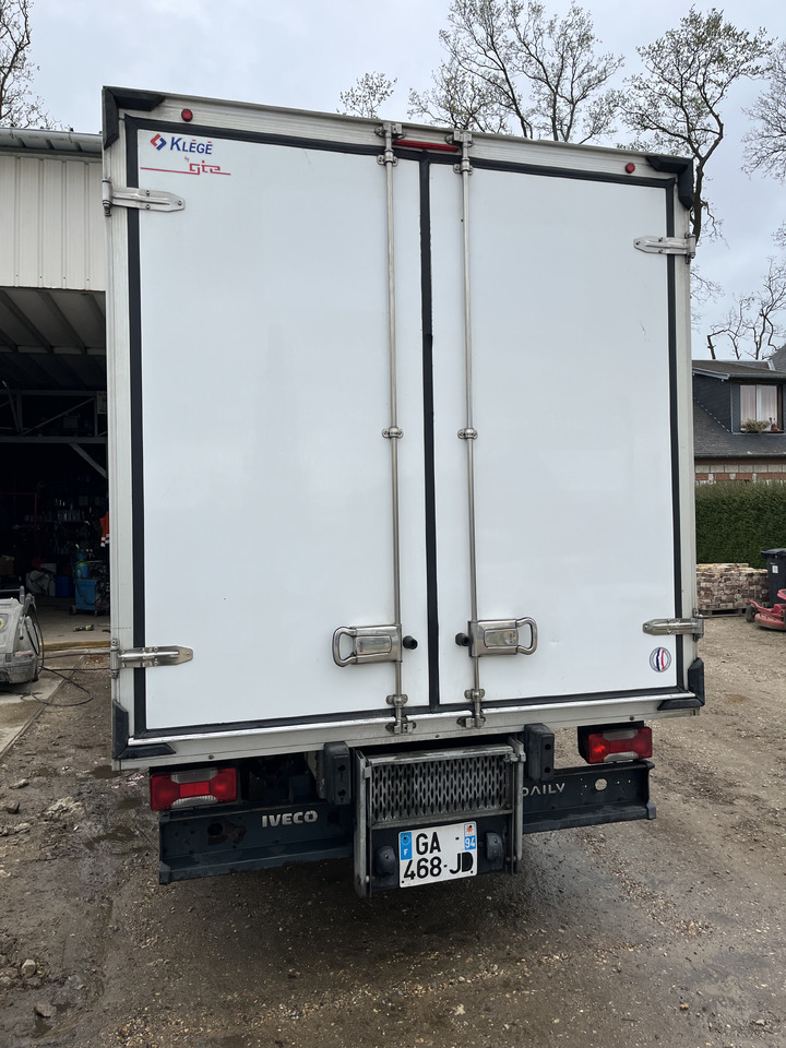 Iveco Daily 35-140 35c14 frigorifique - 냉동 밴 : 사진 4 Iveco Daily 35-140 35c14 frigorifique - 냉동 밴 : 사진 4